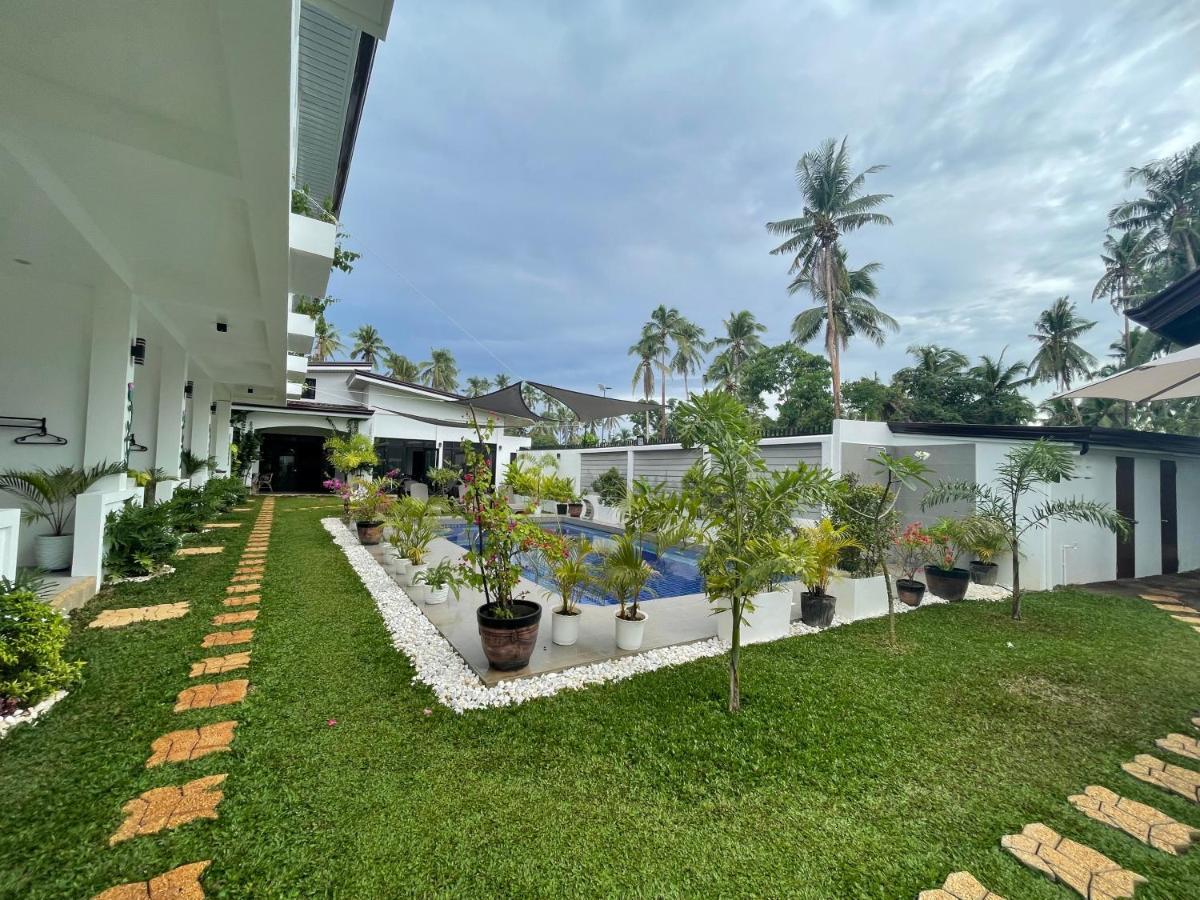 Thistle Inn Panglao Bagian luar foto