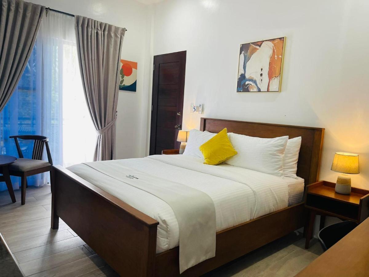 Thistle Inn Panglao Bagian luar foto